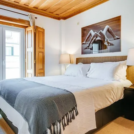 Beautiful Authentic 1bed Near Sao Jorge Castle Appartement *